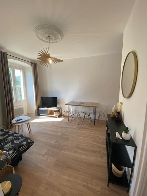 Corte Magnifique T2 45M2 Neuf 5 Personnes Place St Marcel Hyper Centre Wifi Lave Linge Tv 외부 사진